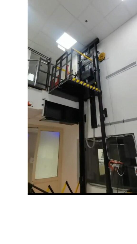 مصعد بضائع- BRAND